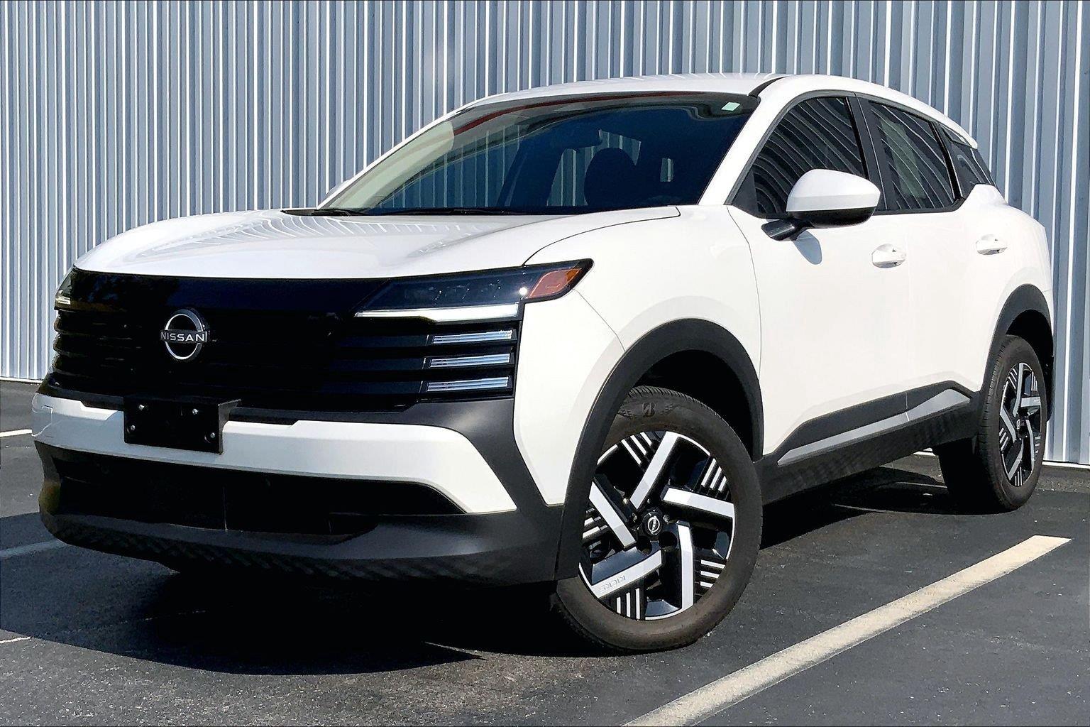 2025 Nissan Kicks SV FWD