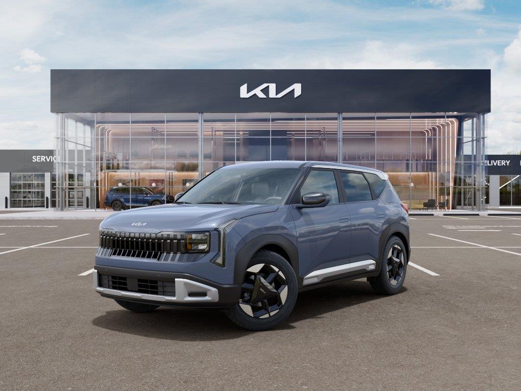 Pale Gray 2027 Kia Seltos SUV / Crossover Front-Wheel Drive Continuously Variable Transmission