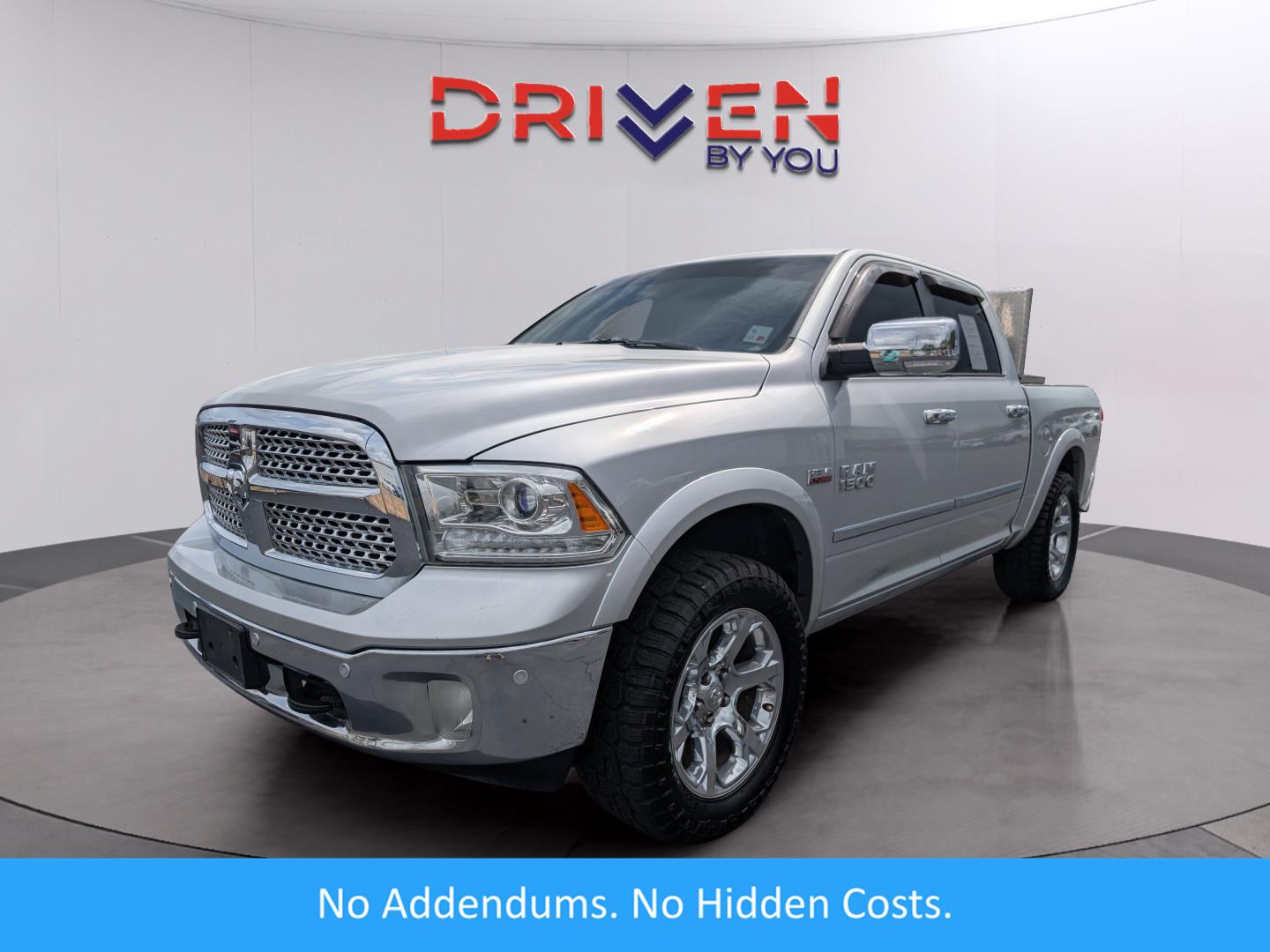 2017 RAM 1500 Laramie Crew Cab 4WD