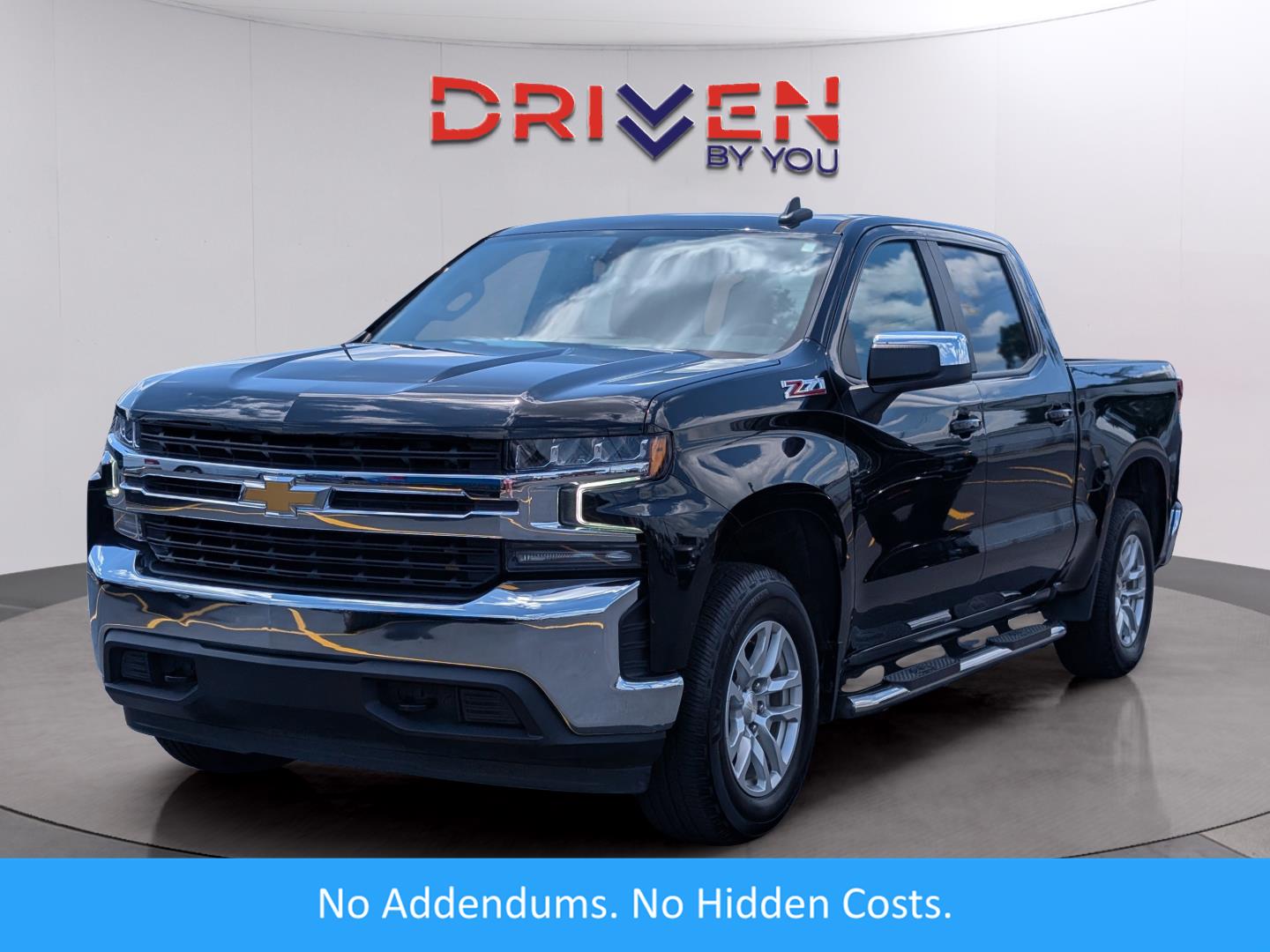 Black 2022 Chevrolet Silverado 1500 LT Crew Cab 4WD Pickup Truck Four-Wheel Drive 8-Speed Automatic