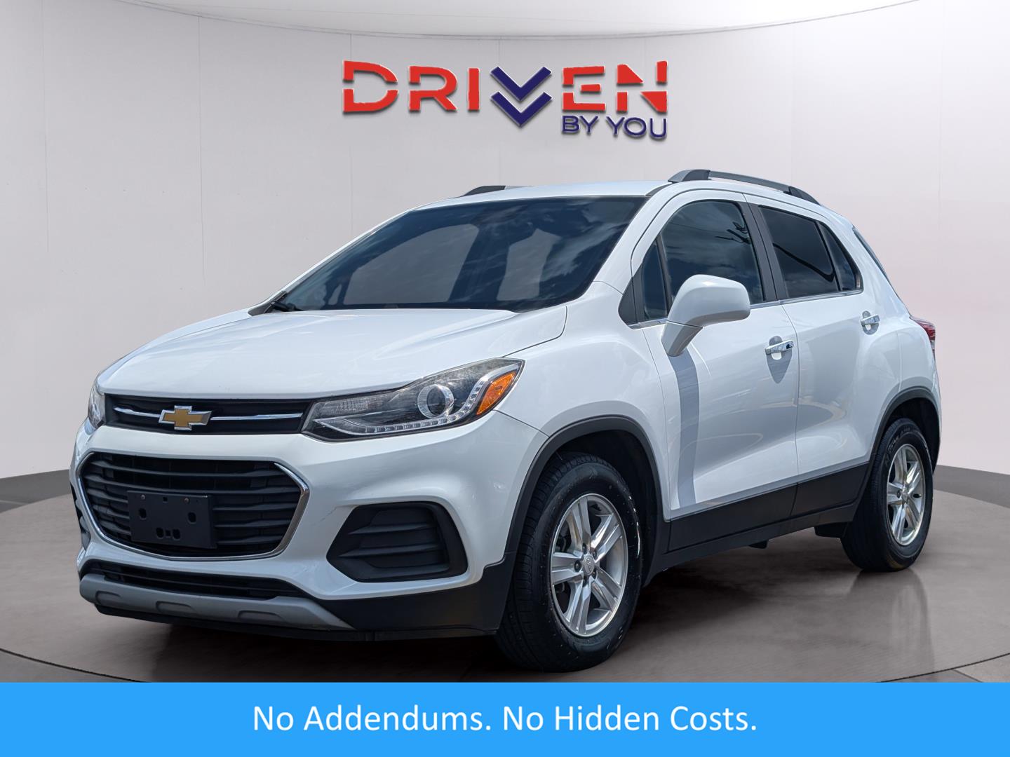 Summit White 2018 Chevrolet Trax LT FWD SUV / Crossover Front-Wheel Drive 6-Speed Automatic