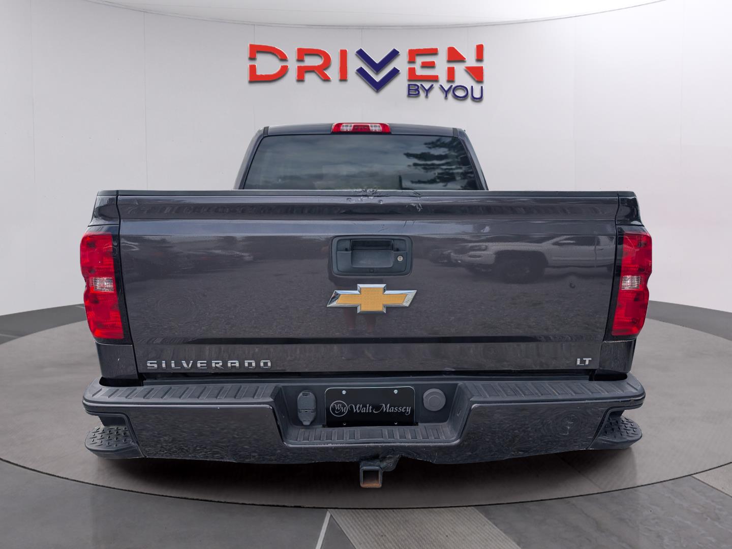 View vehicle photo 4