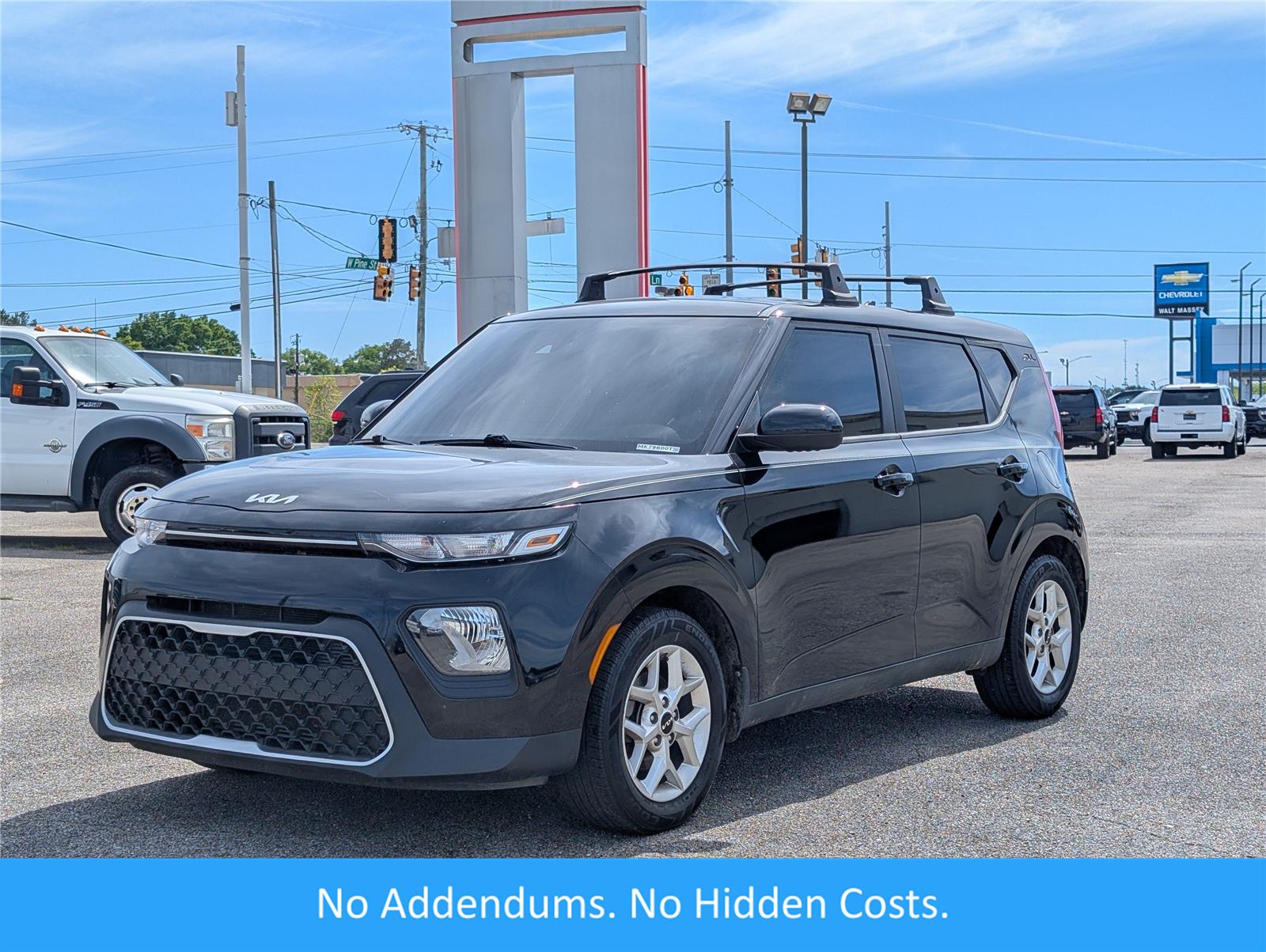  2022 Kia Soul LX FWD   