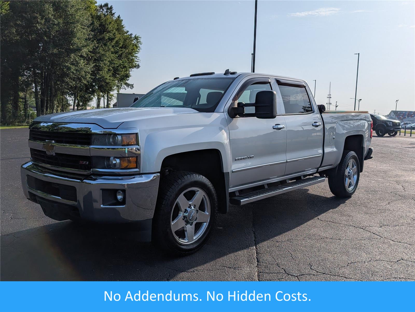 Silver Ice Metallic 2015 Chevrolet Silverado 2500HD Pickup Truck Four-Wheel Drive 6-Speed Automatic