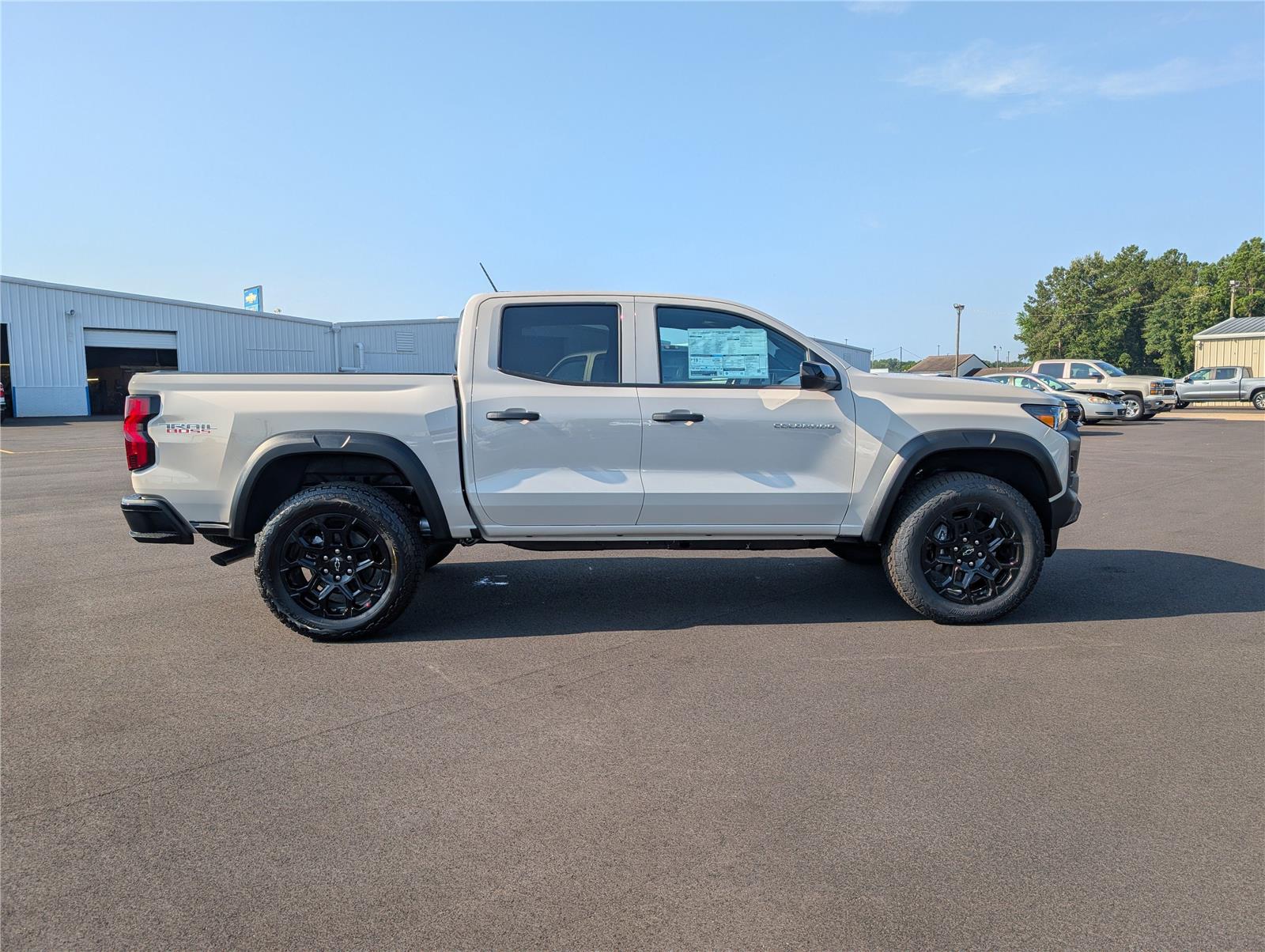 New 2026 White Sands Chevrolet Trail Boss image 2