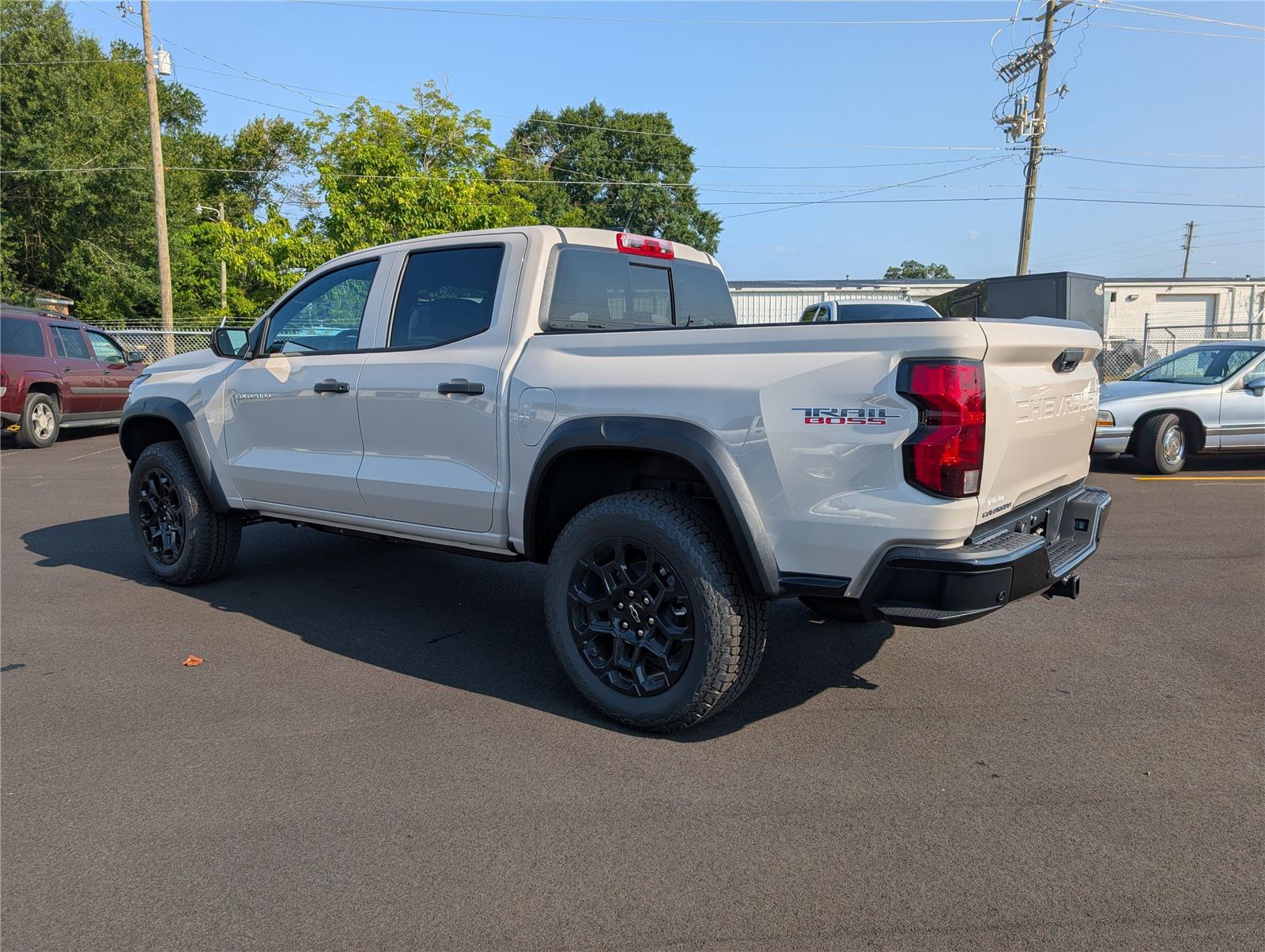 New 2026 White Sands Chevrolet Trail Boss image 5