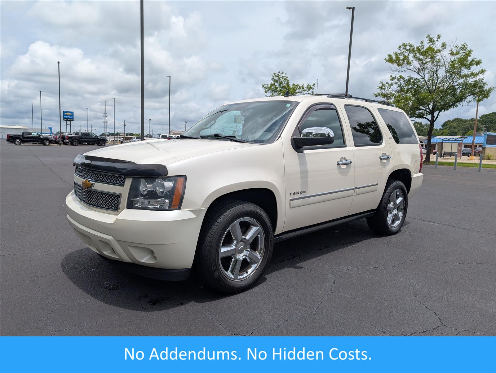 White Diamond Tricoat 2013 Chevrolet Tahoe SUV / Crossover Four-Wheel Drive 6-Speed Automatic