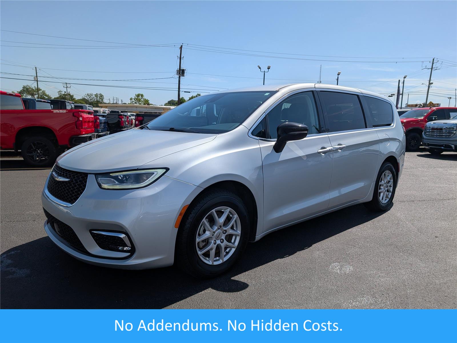  2024 Chrysler Pacifica Touring L FWD   