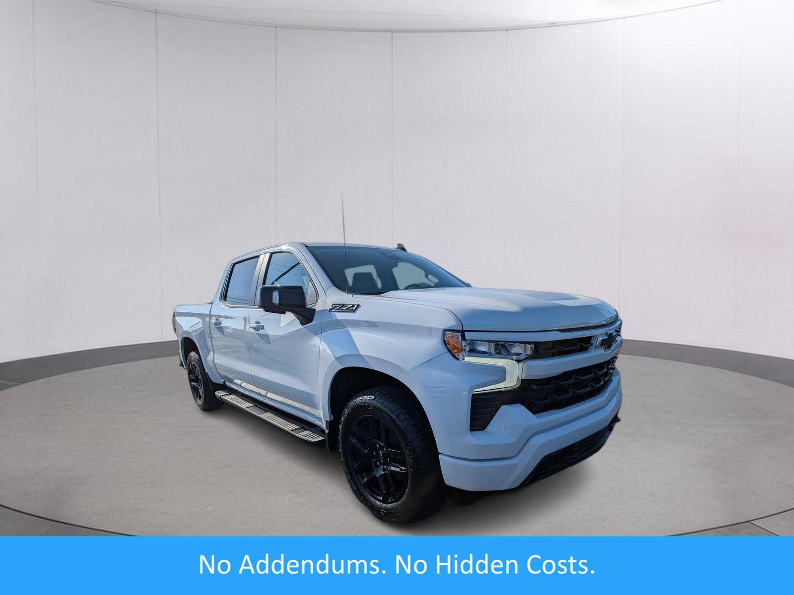 Summit White 2026 Chevrolet Silverado 1500 Pickup Truck Four-Wheel Drive Automatic