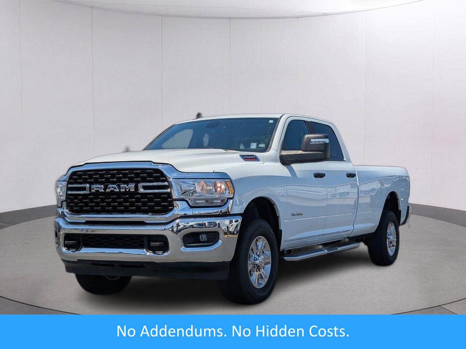 Bright White Clearcoat 2024 RAM 2500 Pickup Truck Four-Wheel Drive 8-Speed Automatic
