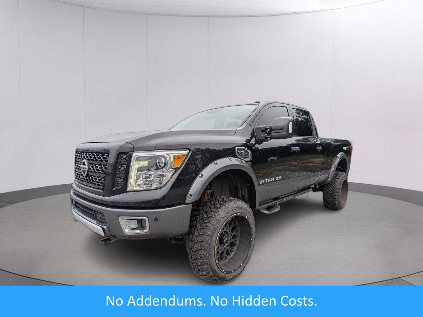 2017 Nissan Titan XD PRO-4X Crew Cab 4WD