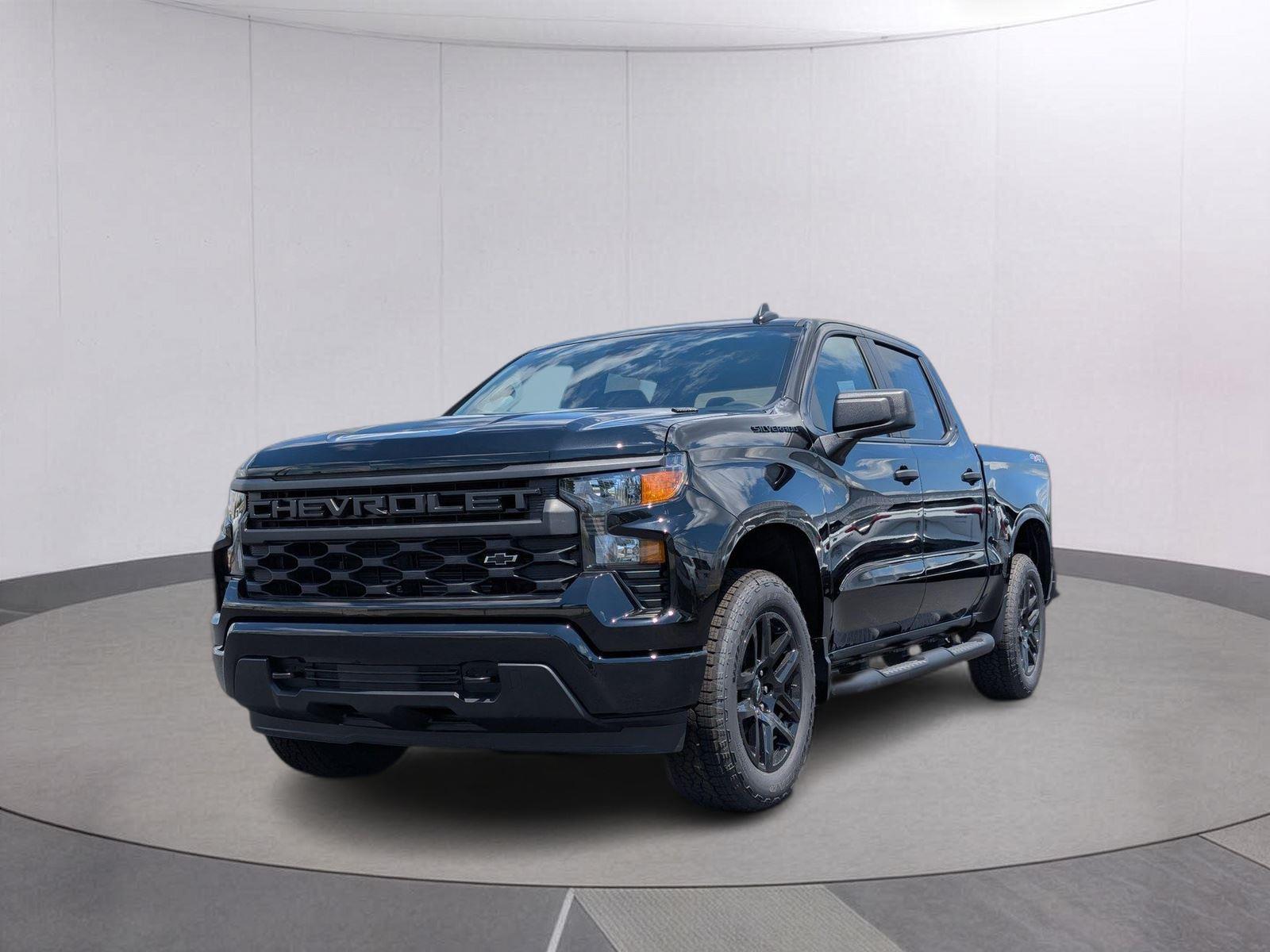 Black 2026 Chevrolet Silverado 1500 Pickup Truck Four-Wheel Drive 8-Speed Automatic