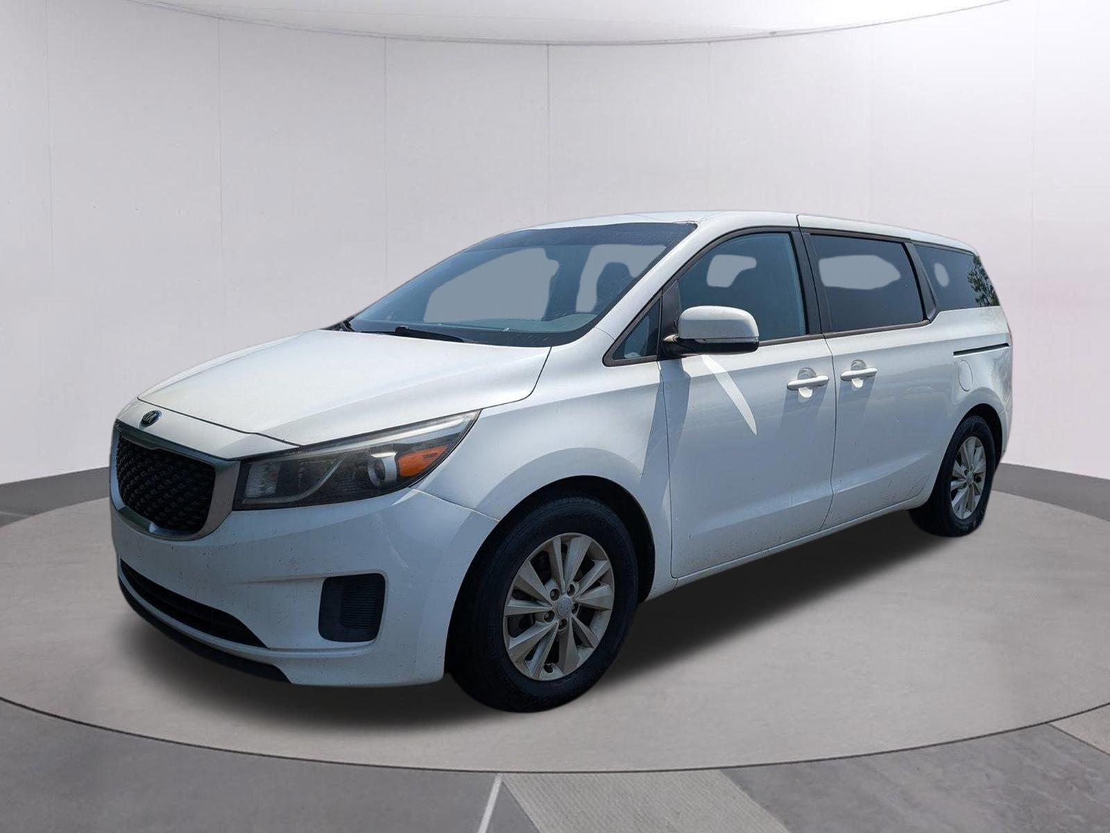Clear White 2017 Kia Sedona Minivan Front-Wheel Drive 6-Speed Automatic