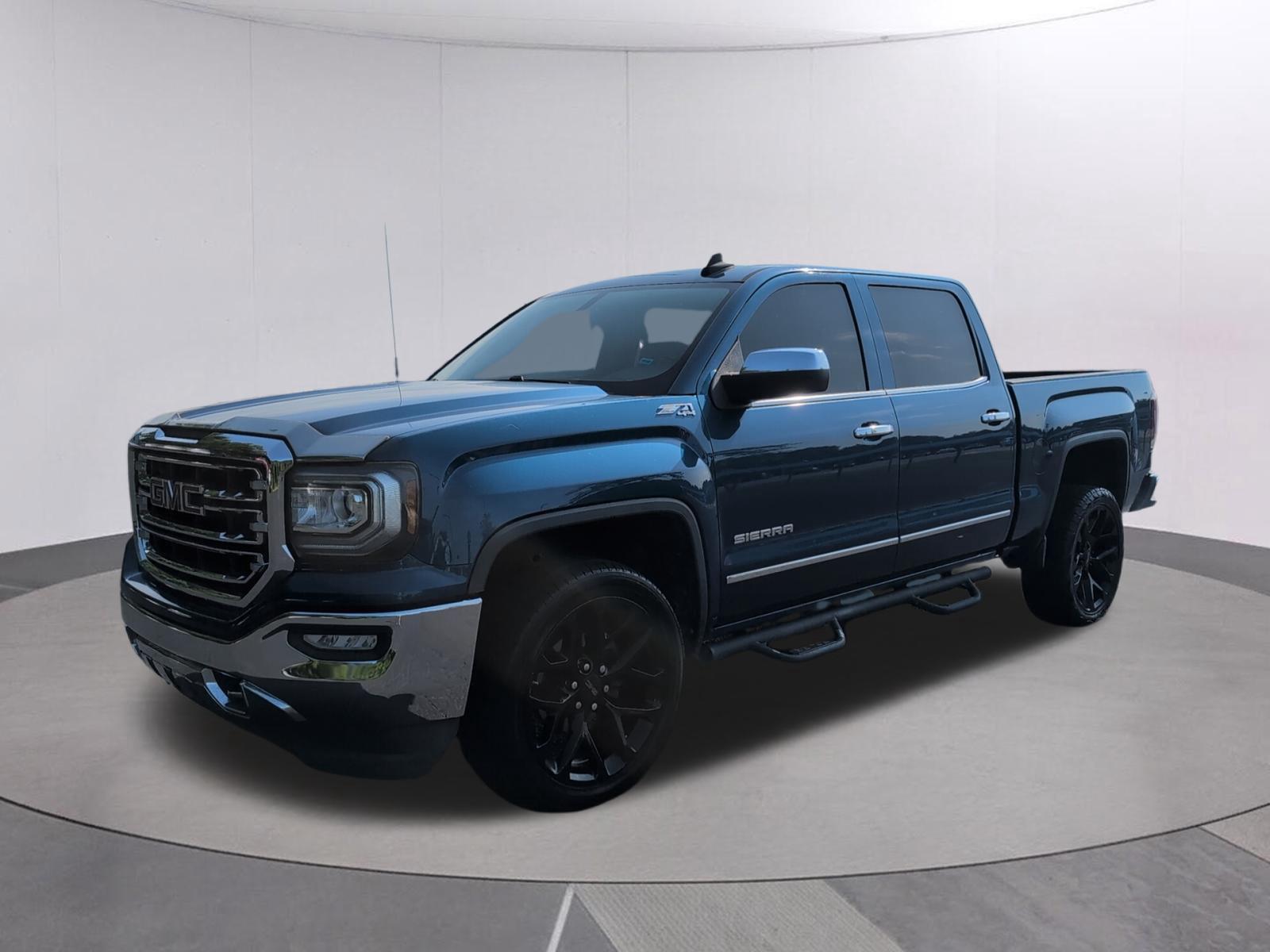 2017 GMC Sierra 1500 SLT Crew Cab 4WD