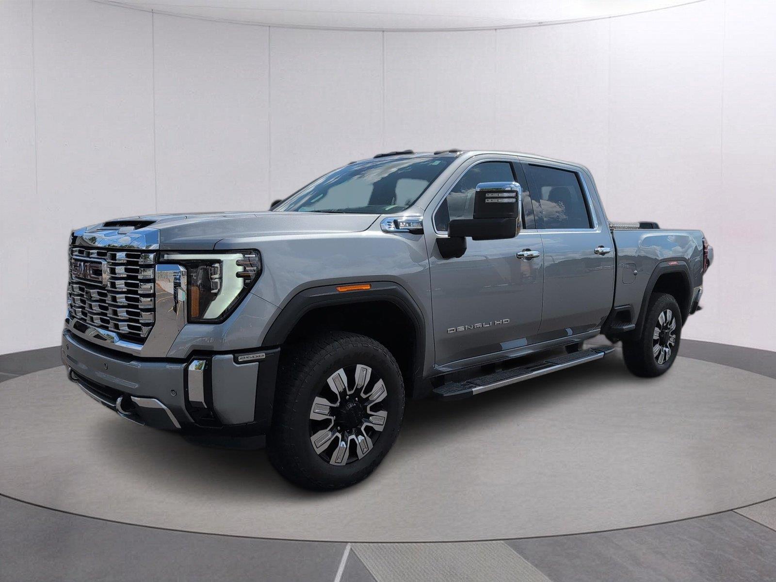  2025 GMC Sierra 2500HD Denali Crew Cab 4WD   