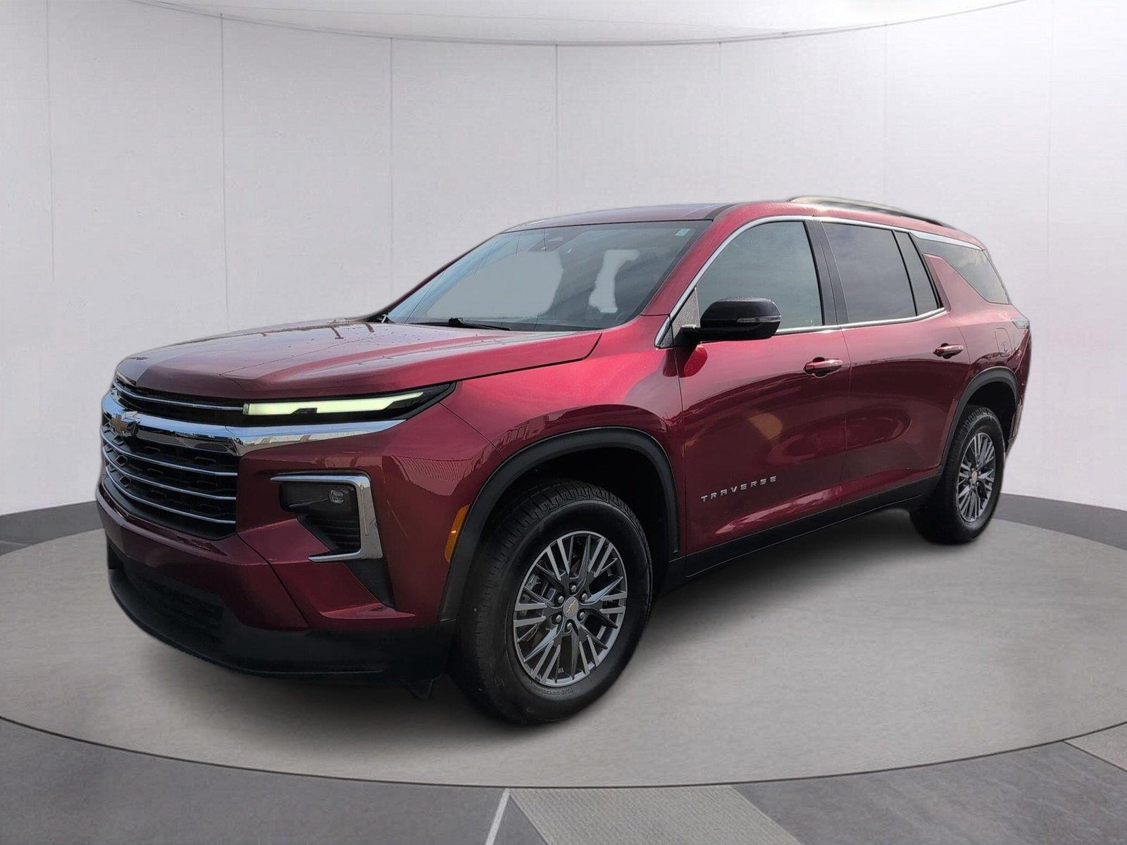 Radiant Red Tintcoat 2025 Chevrolet Traverse SUV / Crossover Front-Wheel Drive 8-Speed Automatic