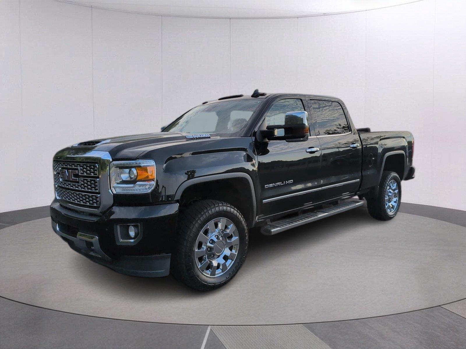  2018 GMC Sierra 2500HD Denali Crew Cab SB 4WD   