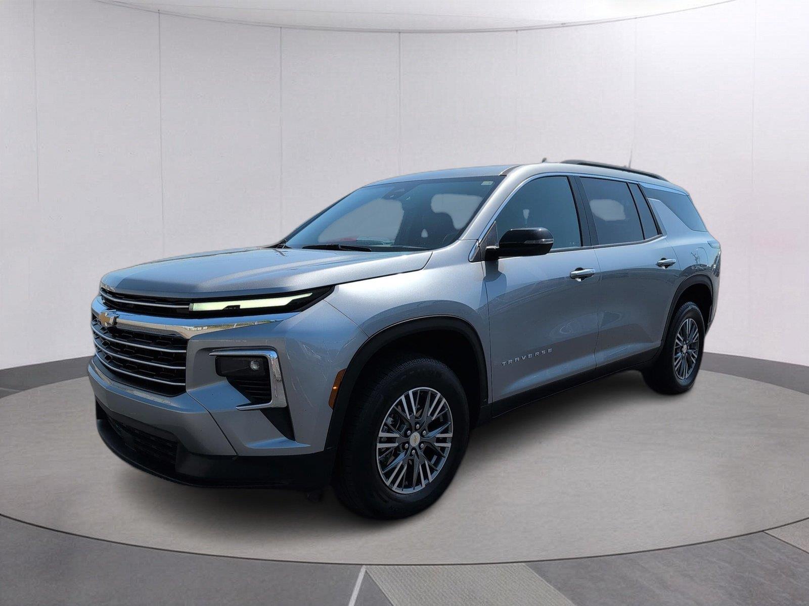 Sterling Gray Metallic 2025 Chevrolet Traverse SUV / Crossover Front-Wheel Drive 8-Speed Automatic