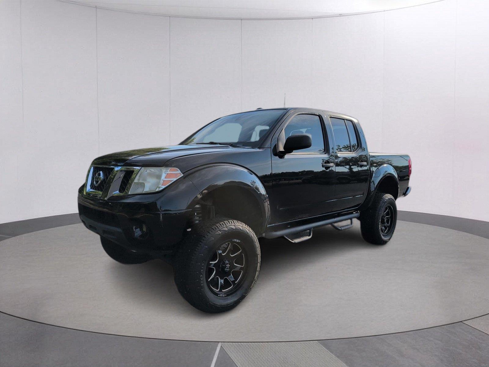 2017 Nissan Frontier SV V6 Crew Cab 4WD