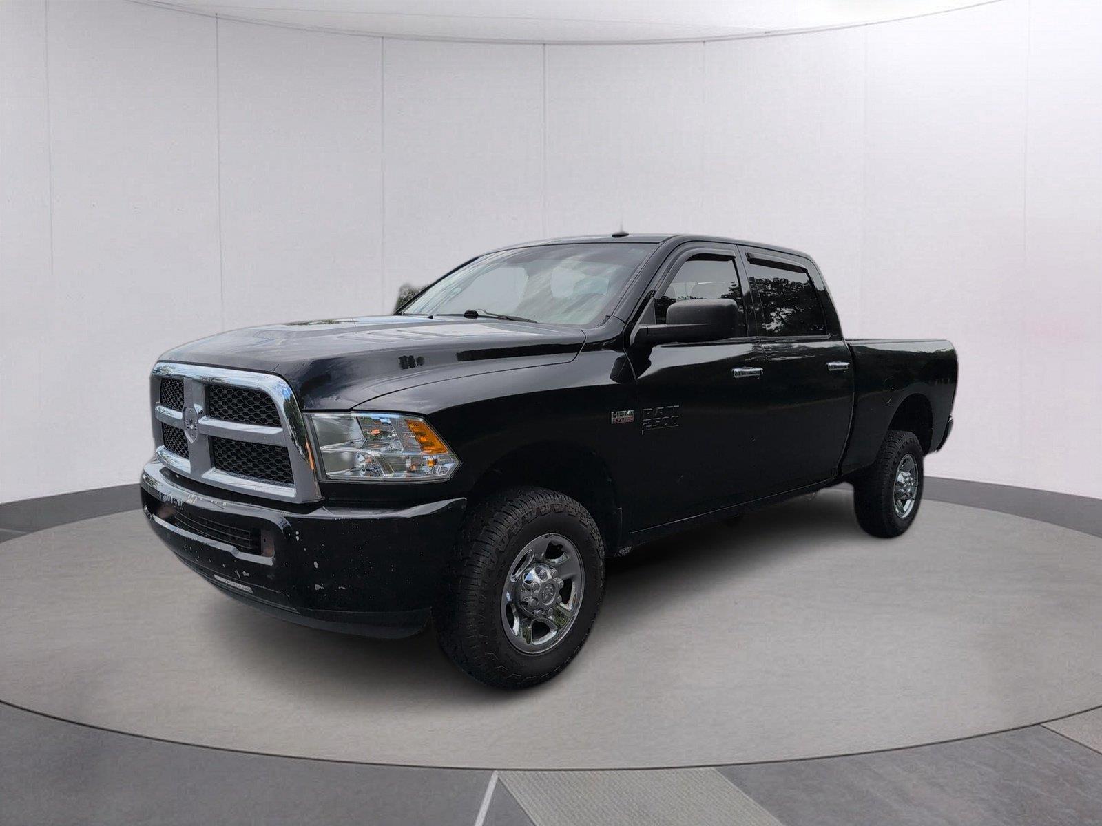 2013 RAM 2500 SLT Crew Cab 4WD