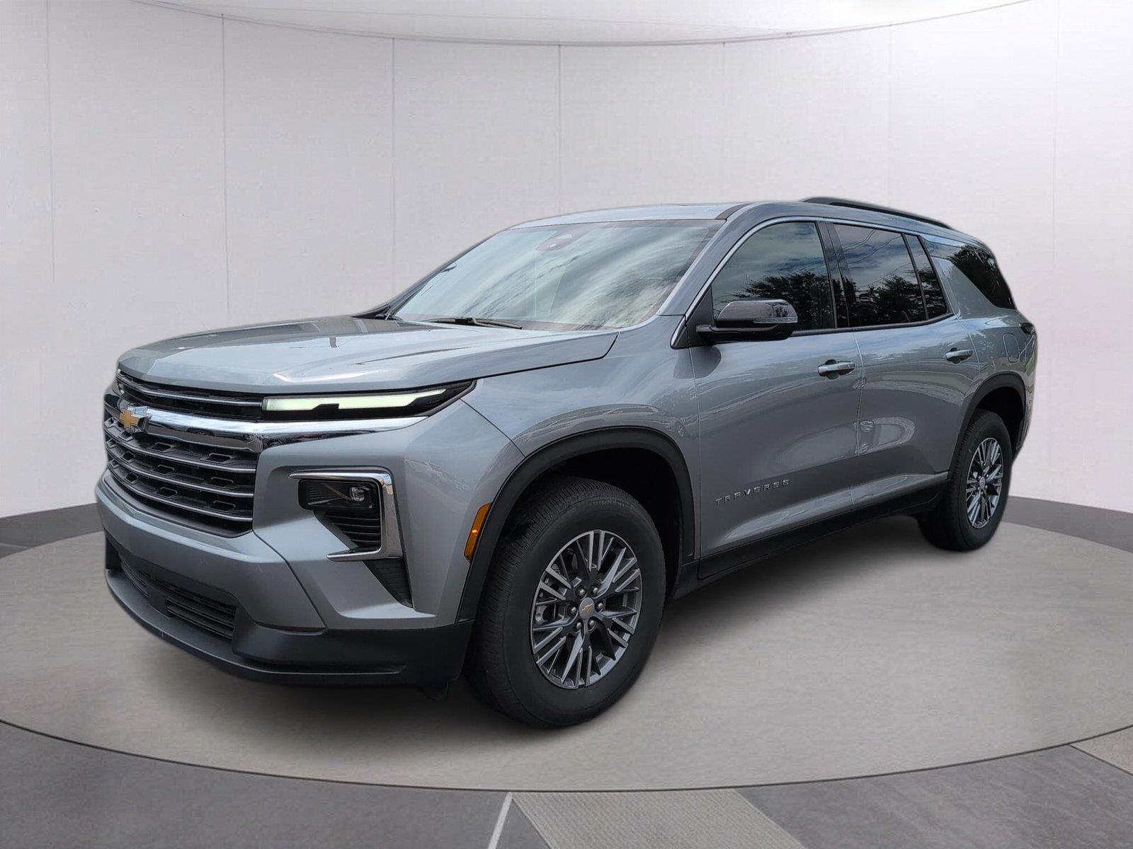 Sterling Gray Metallic 2026 Chevrolet Traverse SUV / Crossover Front-Wheel Drive 8-Speed Automatic