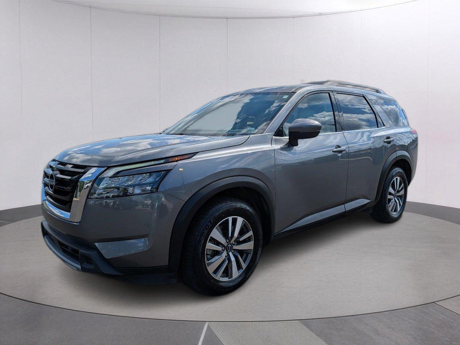  2025 Nissan Pathfinder SL FWD   
