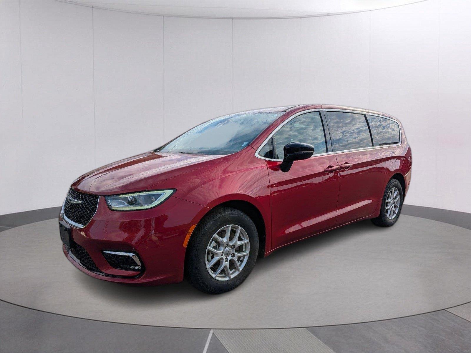 Red Hot Pearlcoat 2024 Chrysler Pacifica Minivan Front-Wheel Drive 9-Speed Automatic