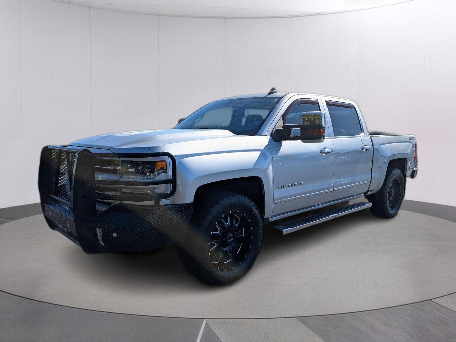 2017 Chevrolet Silverado 1500 LTZ Crew Cab 4WD