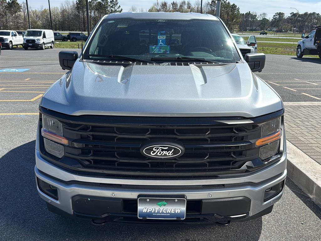 View vehicle photo 2