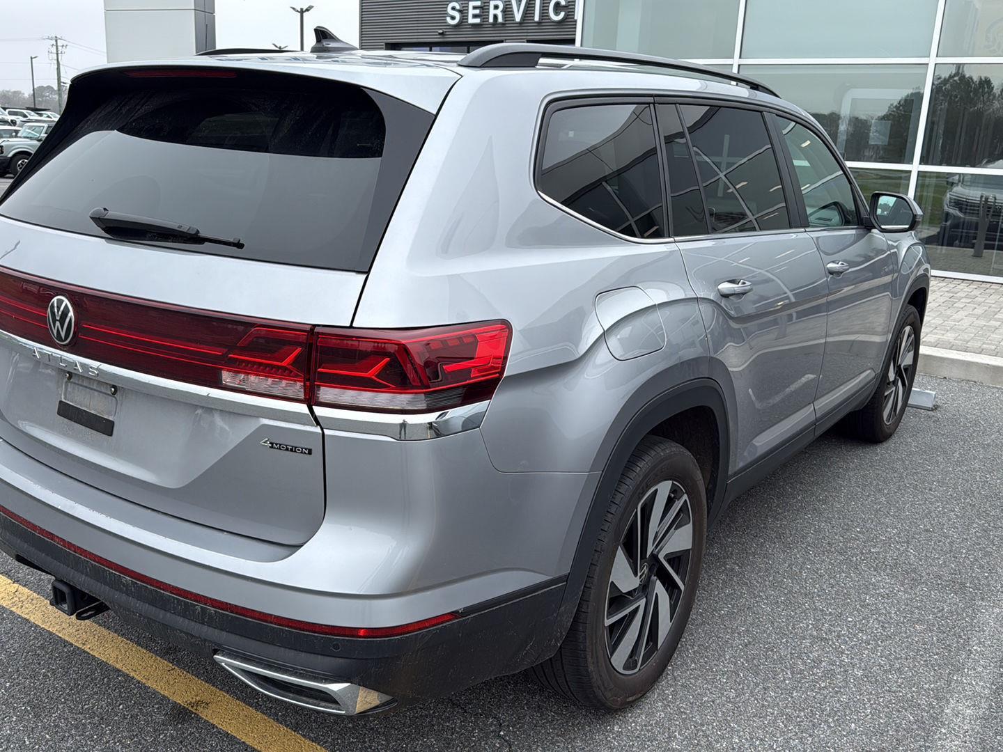 View vehicle photo 5