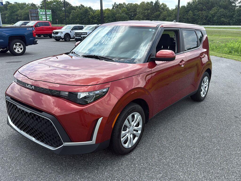 Mars Orange 2024 Kia Soul SUV / Crossover Front-Wheel Drive Continuously Variable Transmission