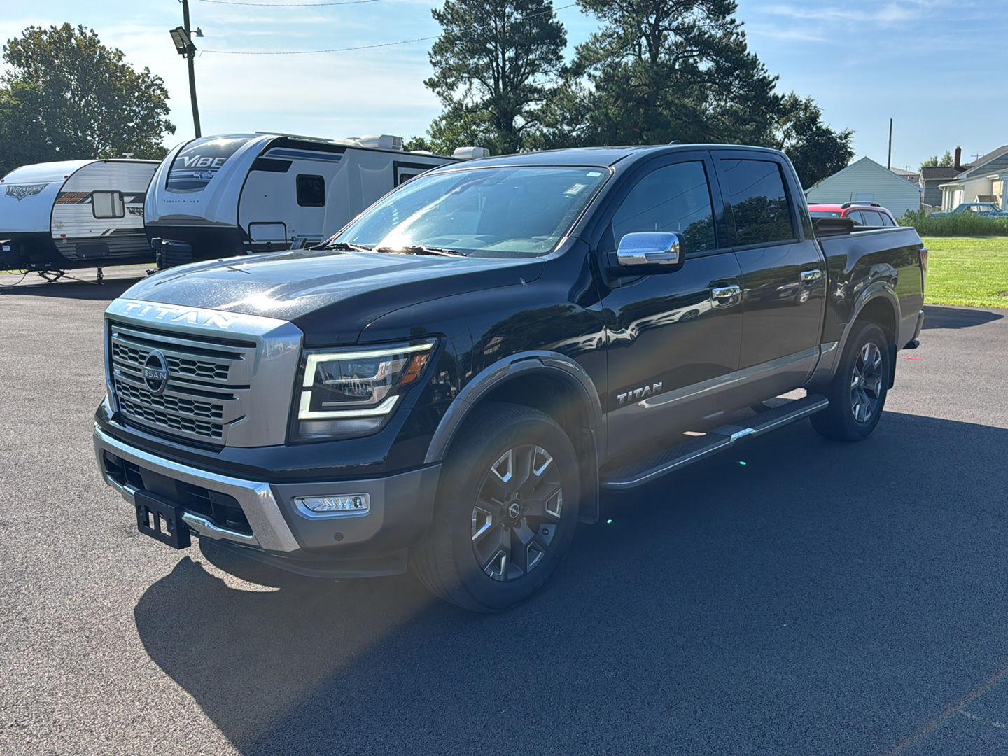2023 Nissan Titan Platinum Reserve Crew Cab 4WD