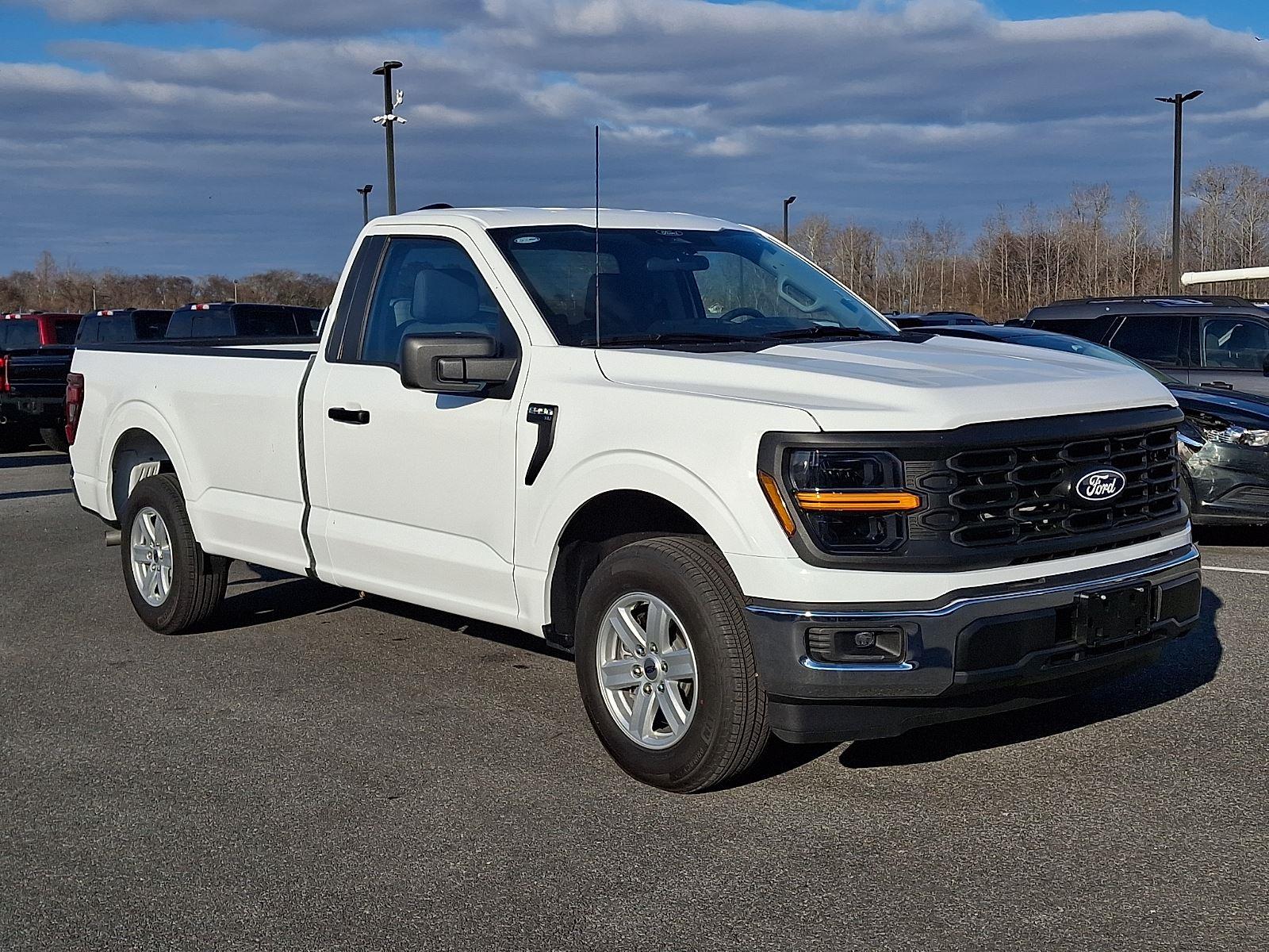 2025 Ford F-150 XL Regular Cab LB RWD