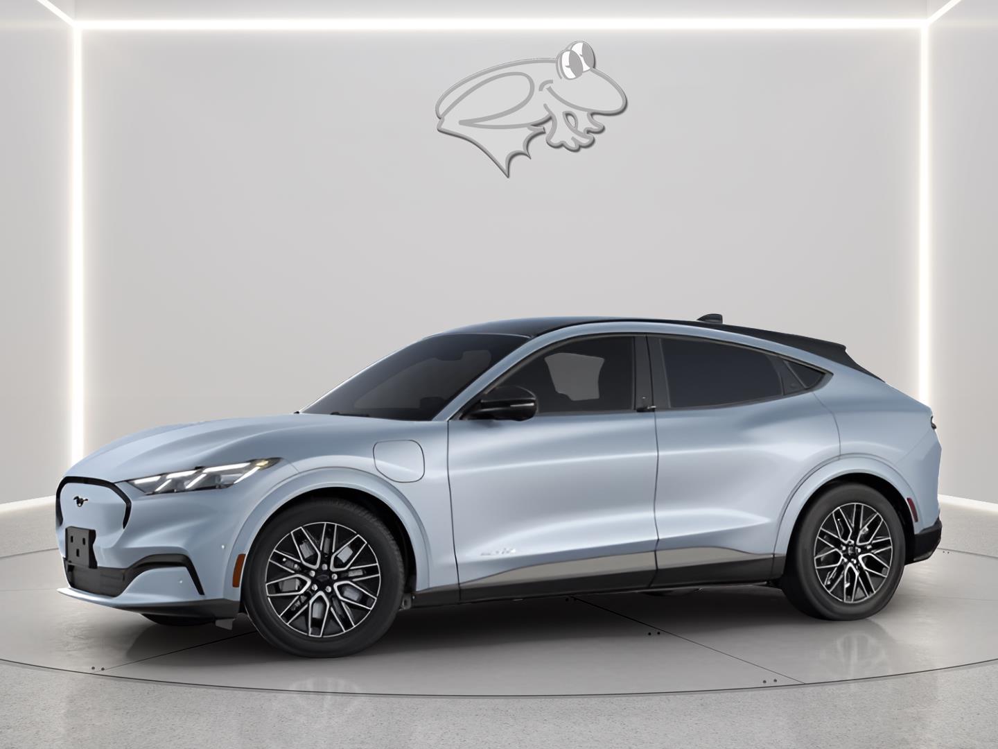 View vehicle photo 3