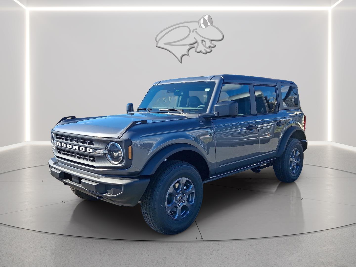 View vehicle photo 2