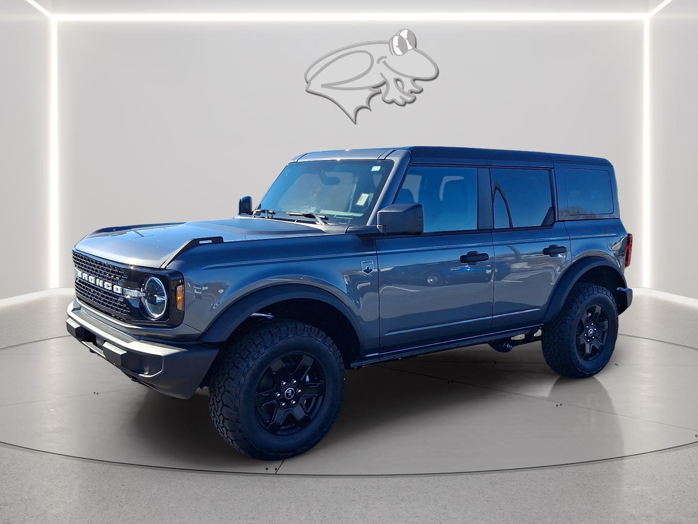 View vehicle photo 2