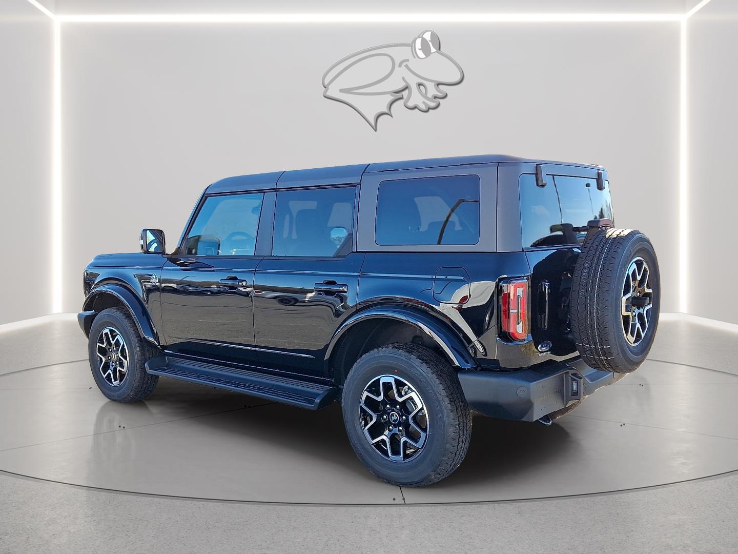 View vehicle photo 2