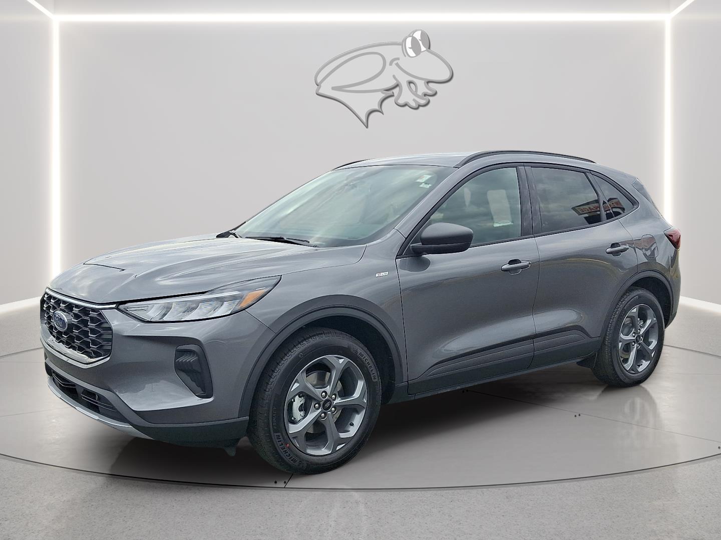 View vehicle photo 2