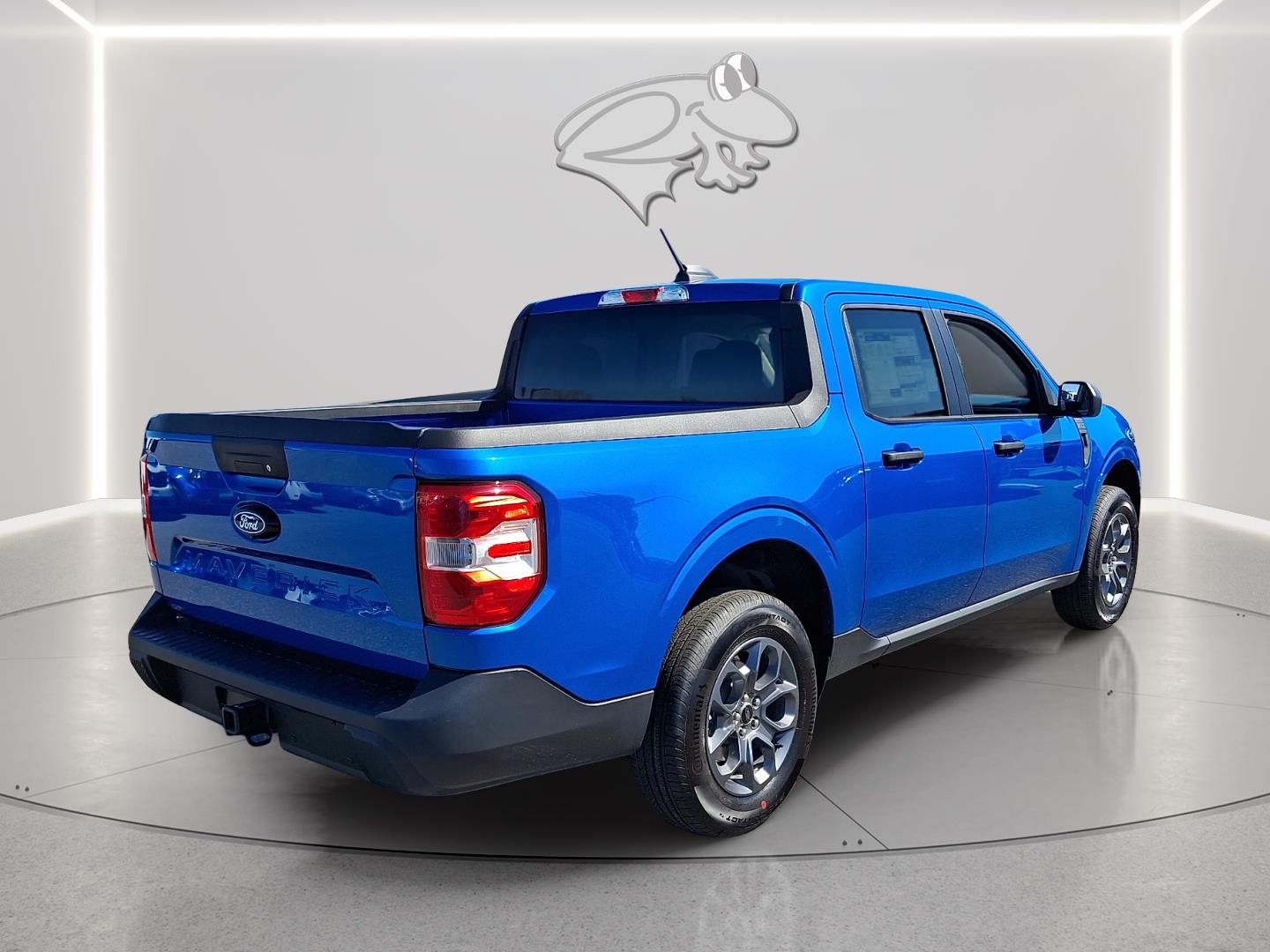 View vehicle photo 3