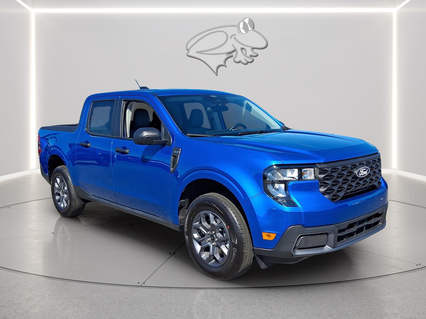 View vehicle photo 4