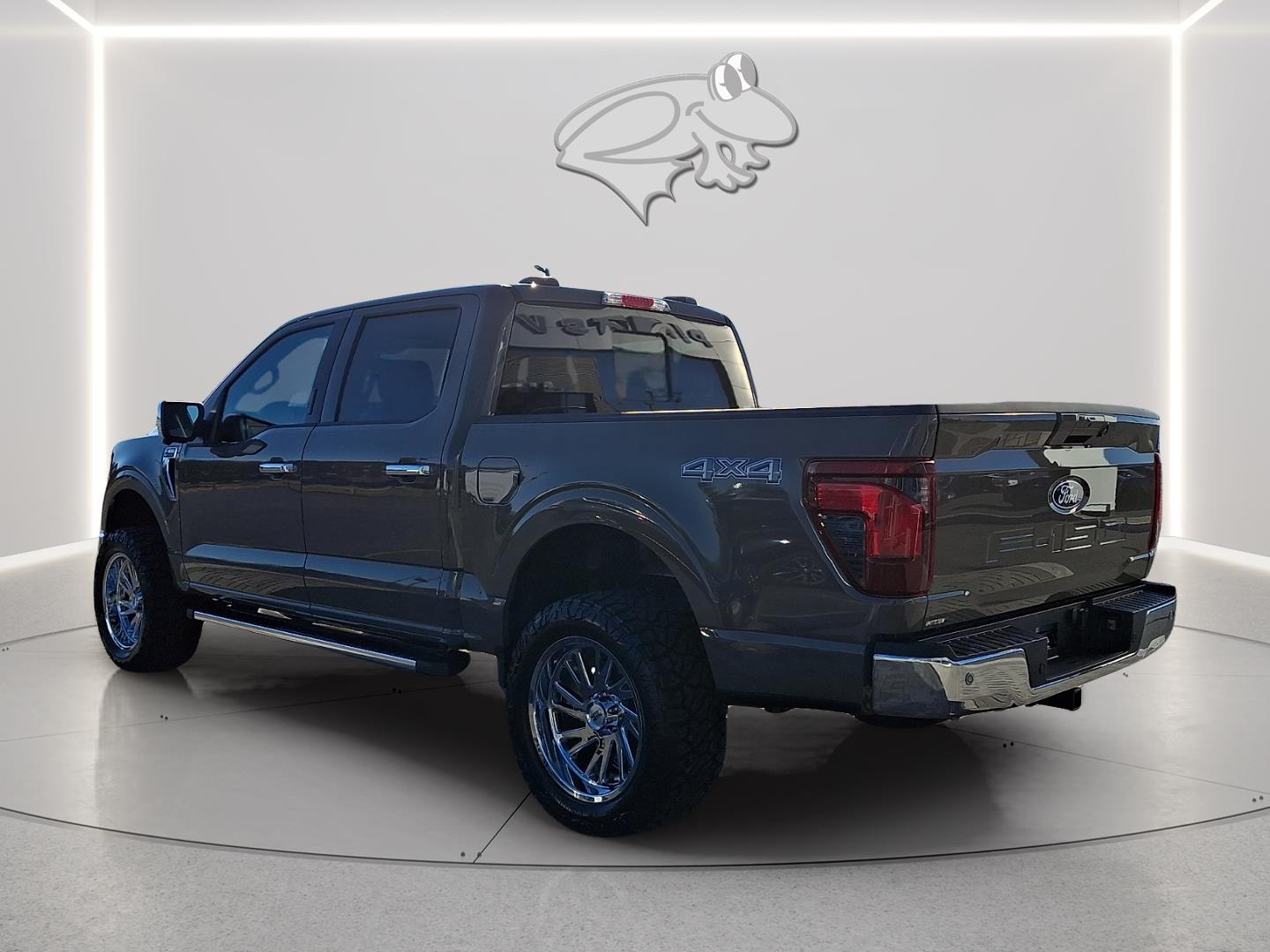 View vehicle photo 2