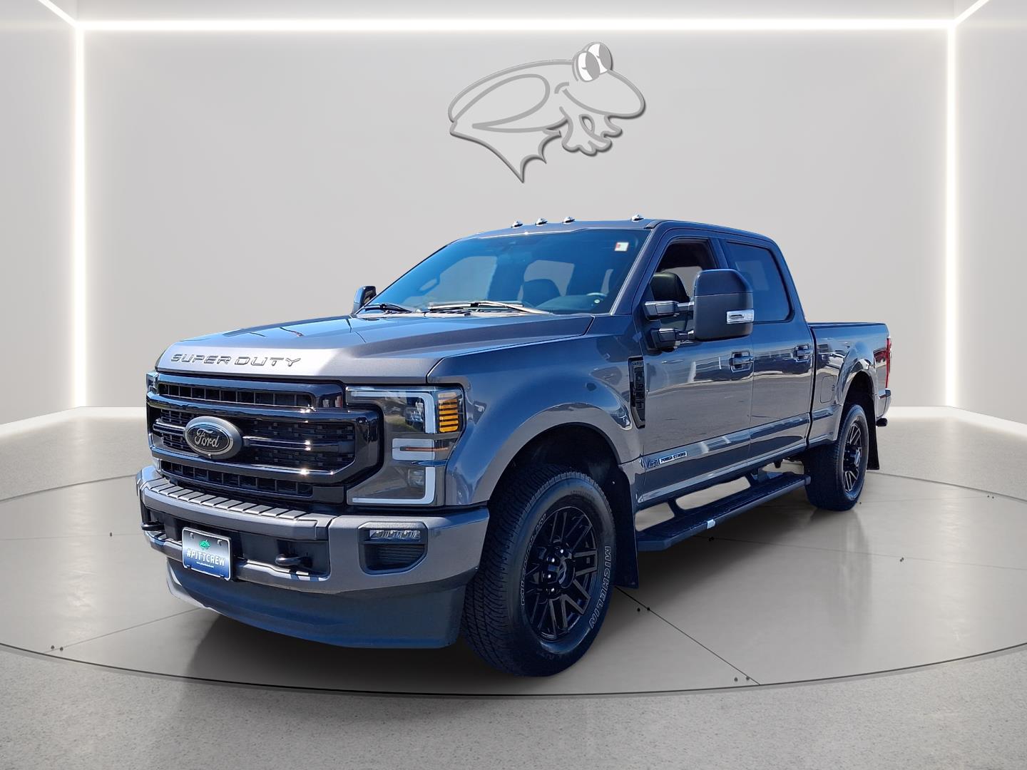 Carbonized Gray 2022 Ford F-250 Super Duty Lariat Crew Cab 4WD Pickup Truck Four-Wheel Drive 6-Speed Automatic