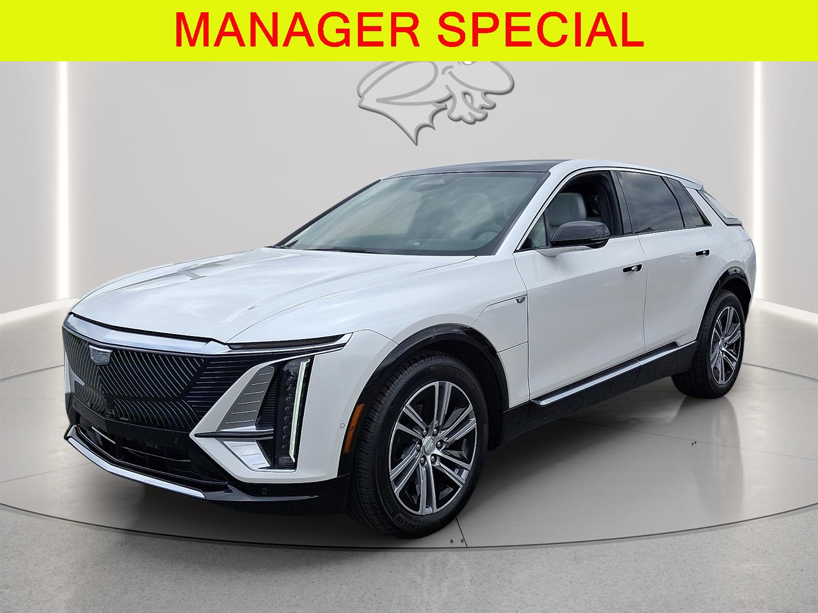Crystal White Tricoat 2025 Cadillac LYRIQ SUV / Crossover All-Wheel Drive Automatic