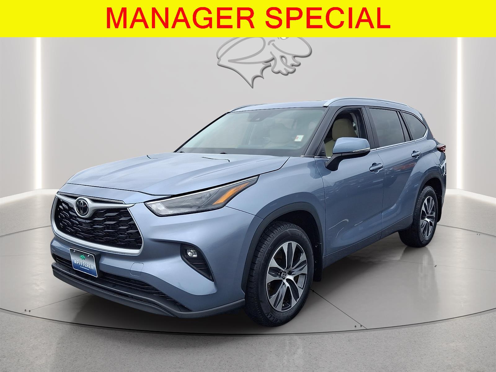 Moon Dust 2024 Toyota Highlander SUV / Crossover All-Wheel Drive 8-Speed Automatic