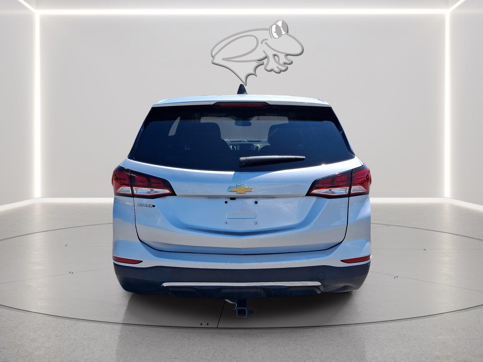 View vehicle photo 6