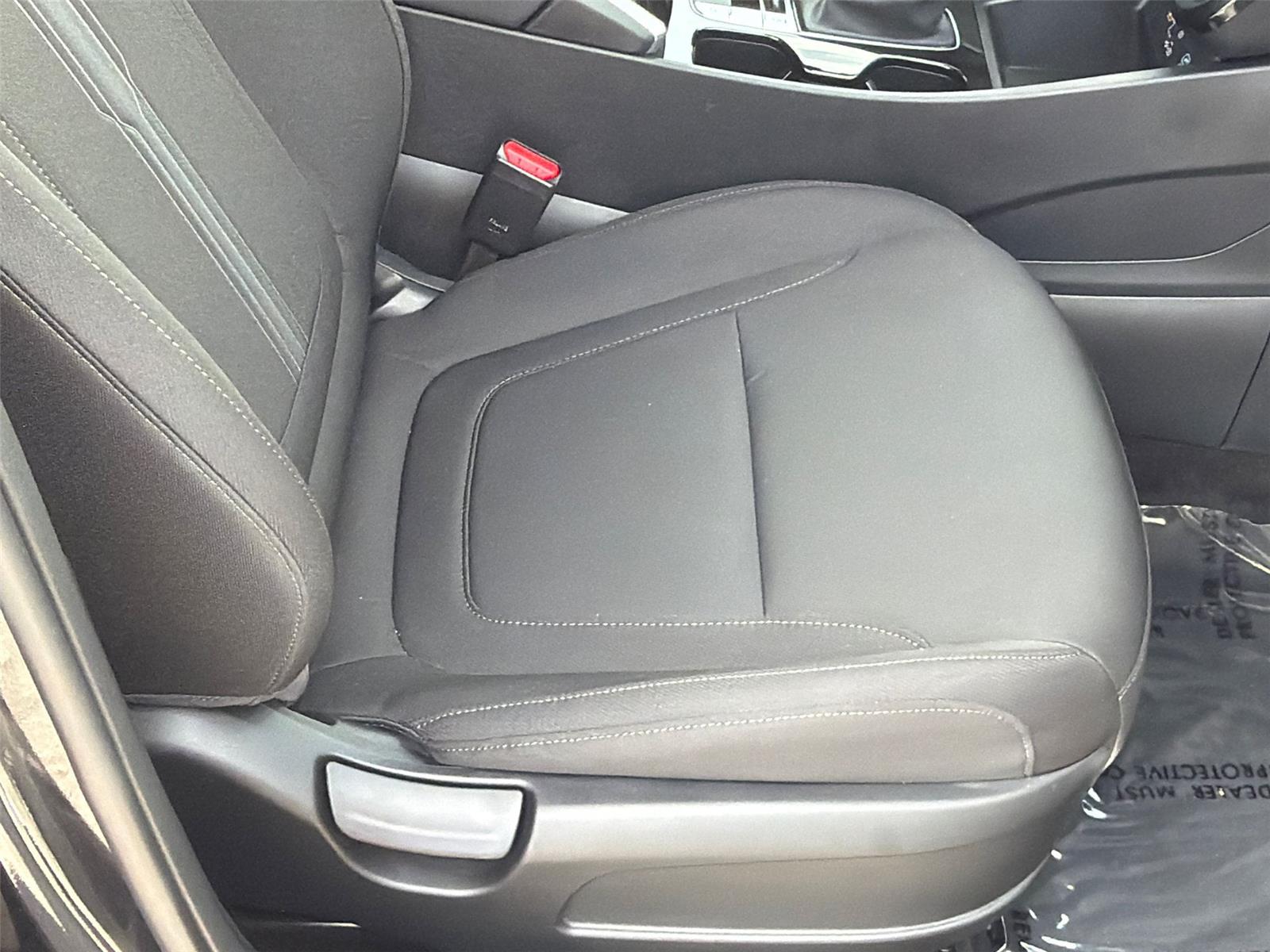 Used 2026 Phantom Black Hyundai SEL image 30