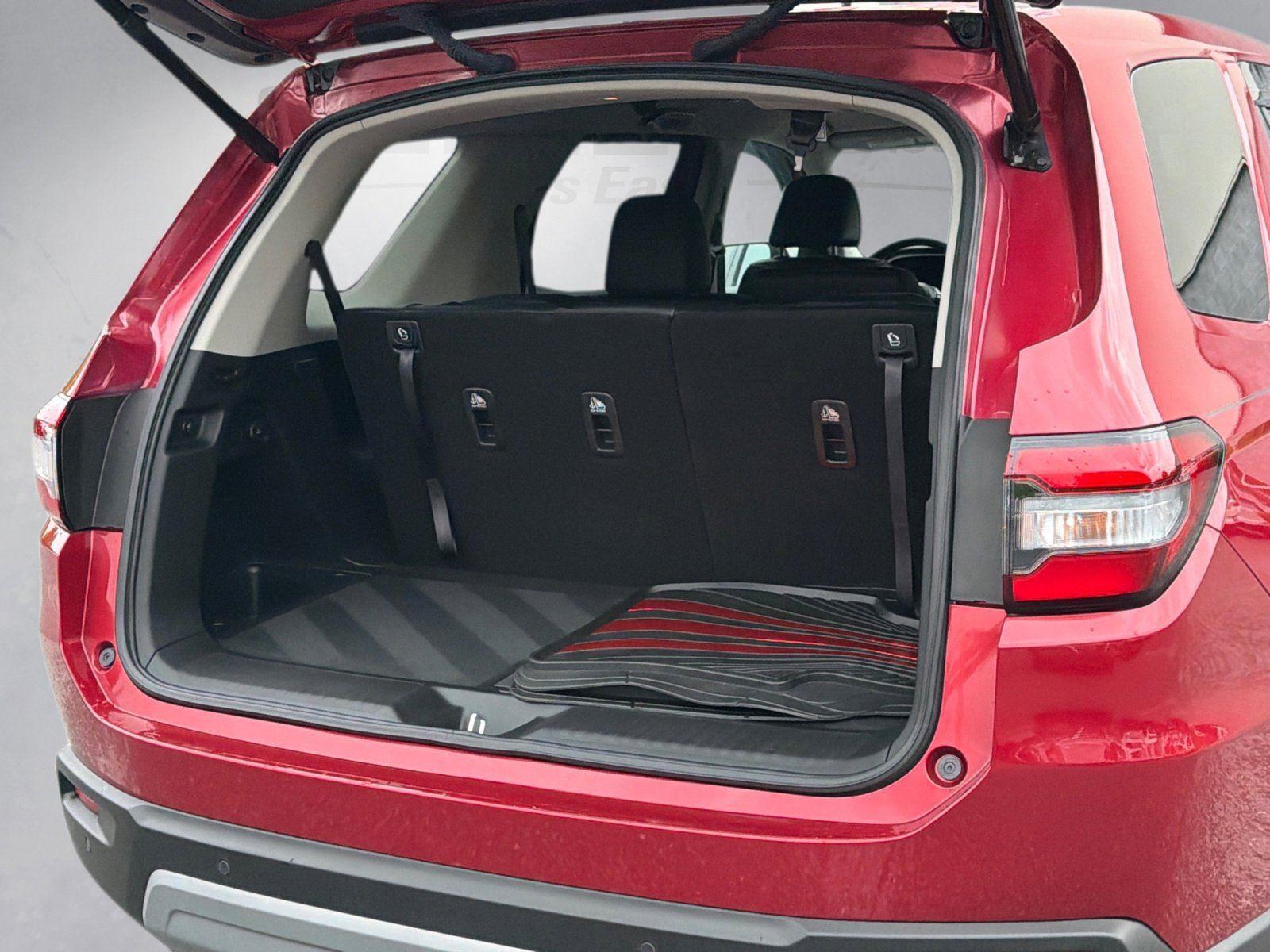 Used 2025 Radiant Red Metallic II Honda EX-L+ image 19
