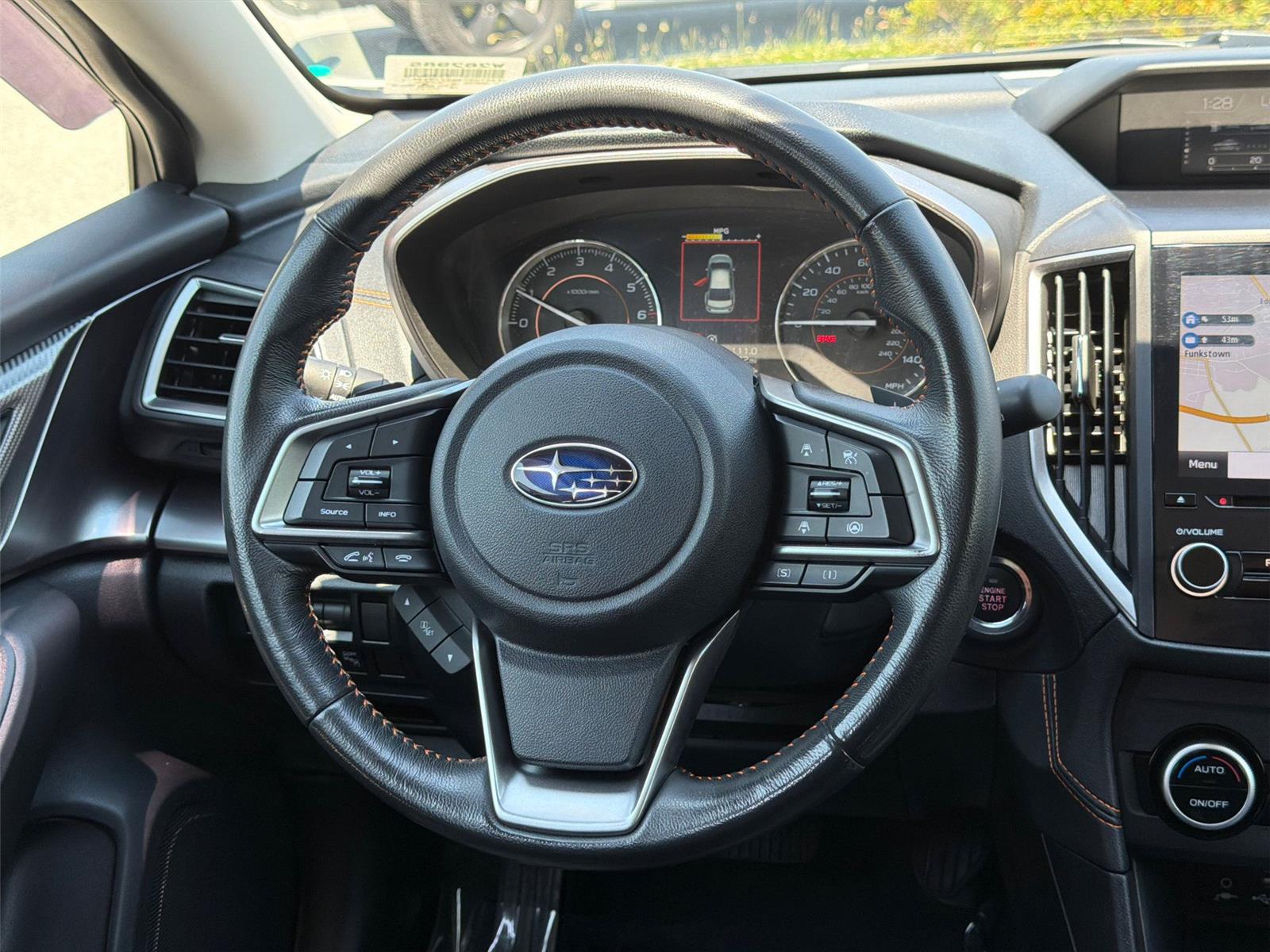 Used 2022 Crystal White Pearl Subaru Limited image 16