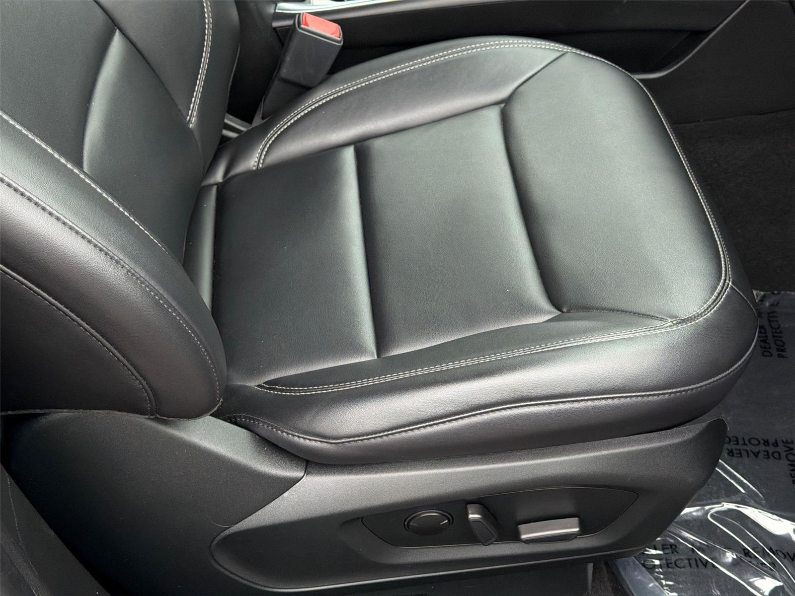 Used 2023 Carbonized Gray Metallic Ford XLT image 26