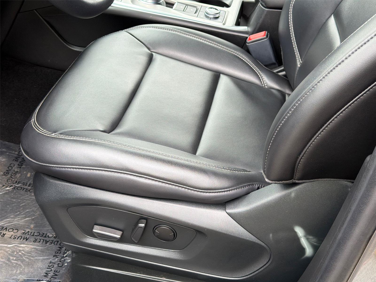Used 2023 Carbonized Gray Metallic Ford XLT image 33